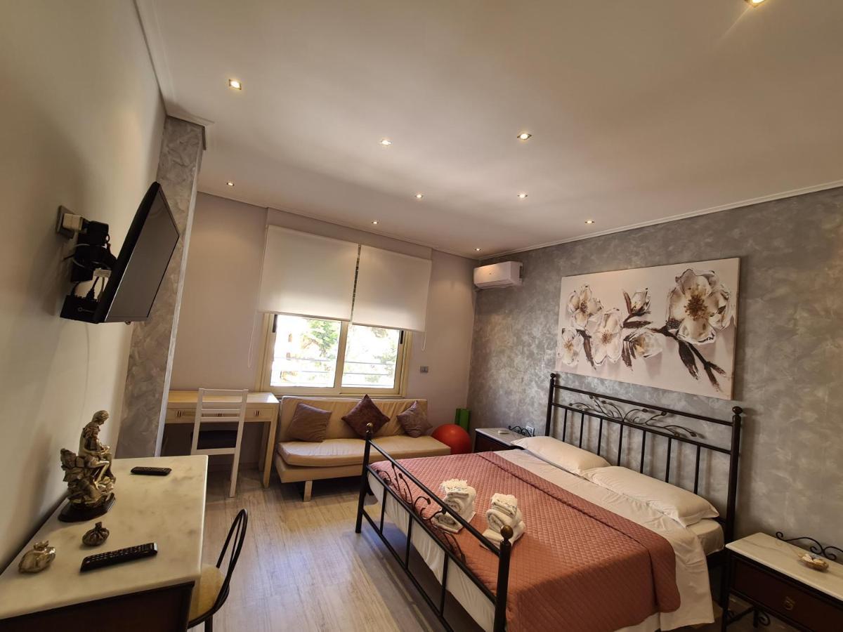 Luxury Seafront Apartments Sarandë Habitación foto